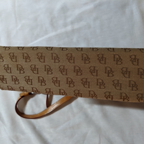 Dooney & Bourke Mini Short Shoulder Bag - Picture 2 of 8